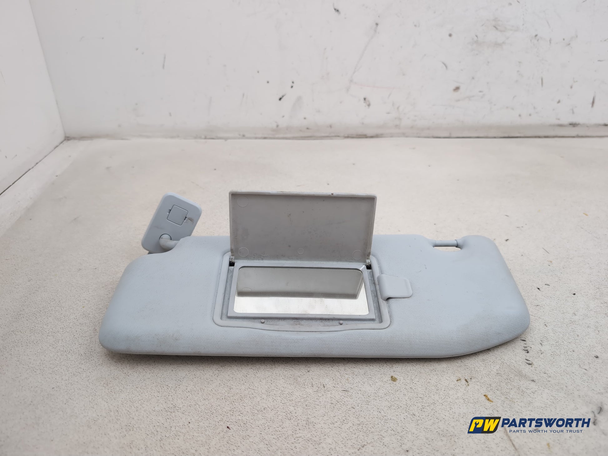 Sun Visor LH 4