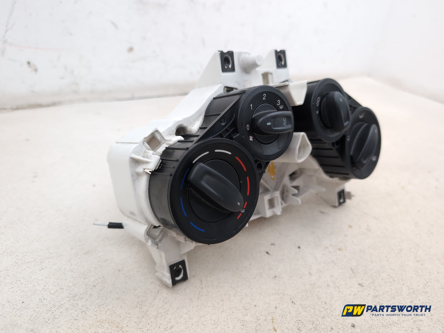 Heater Control Assembly 4