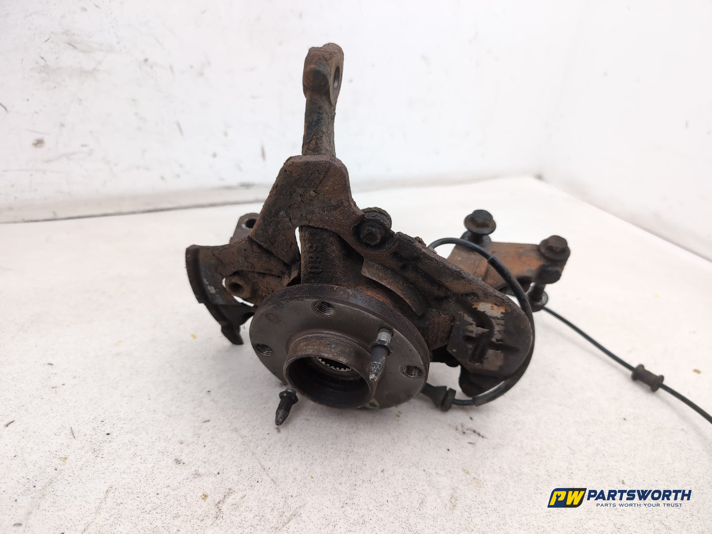 Wheel Hub Front RH 4