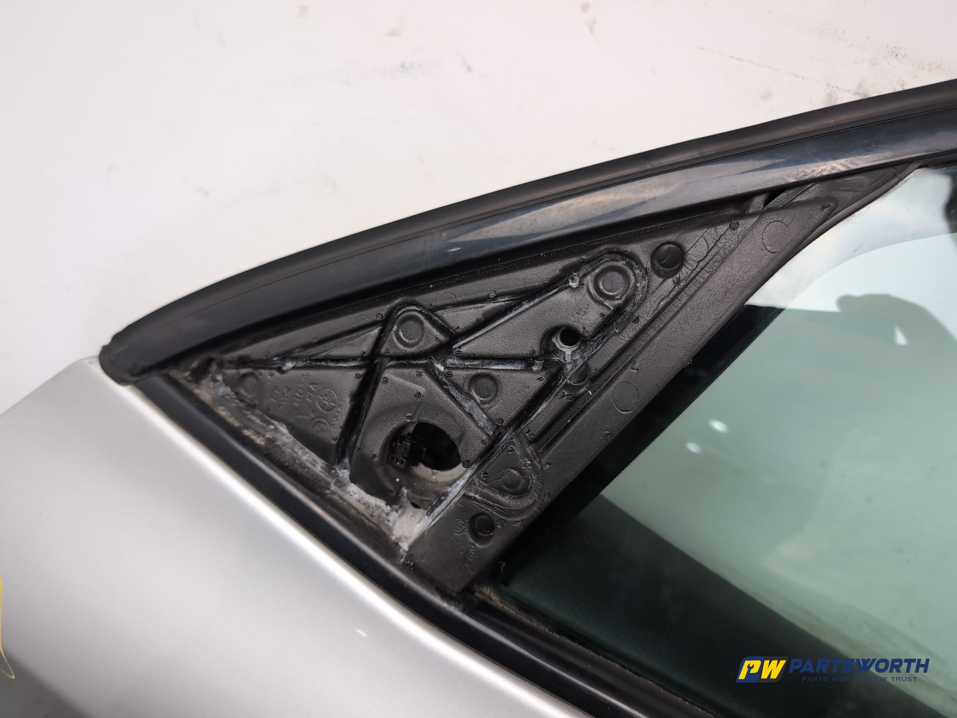 Bmw X6 Xdrive 40d E71 Suv Coupe Door Front Passenger Side Titansilber Mettalic - photo 4