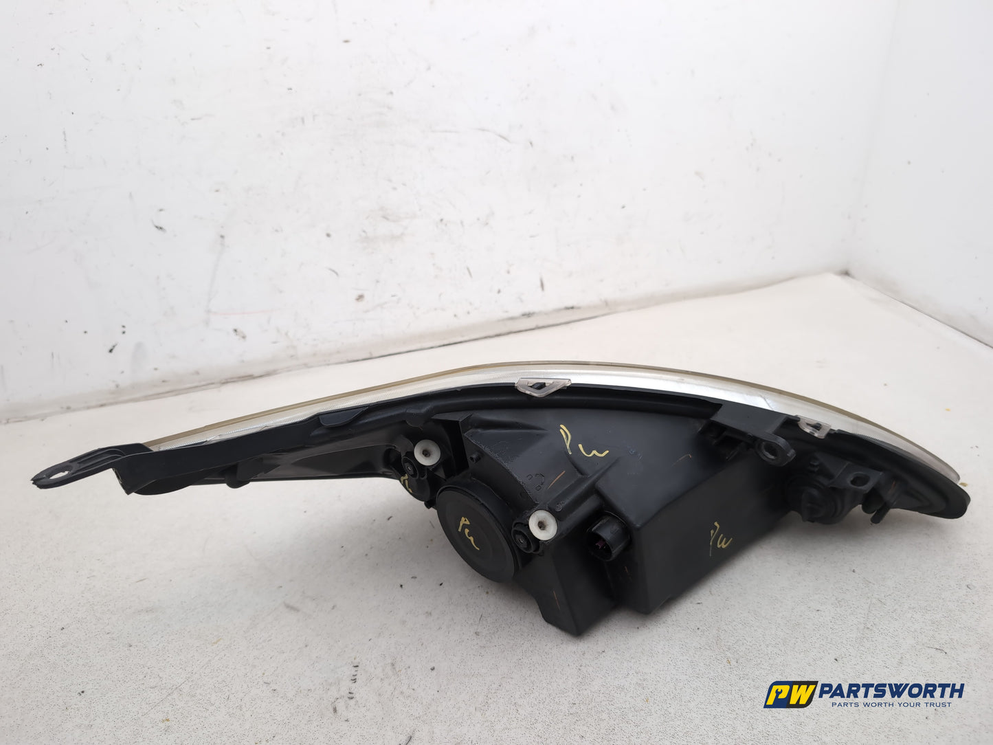 Headlamp LH 4