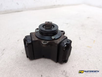 High pressure fuel pump 4