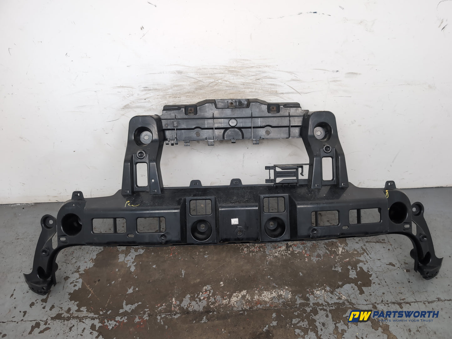 Bumper Rear Bracket LH 4