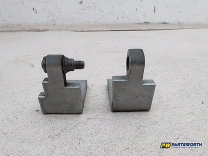 LH Front Door Hinge Pair  4