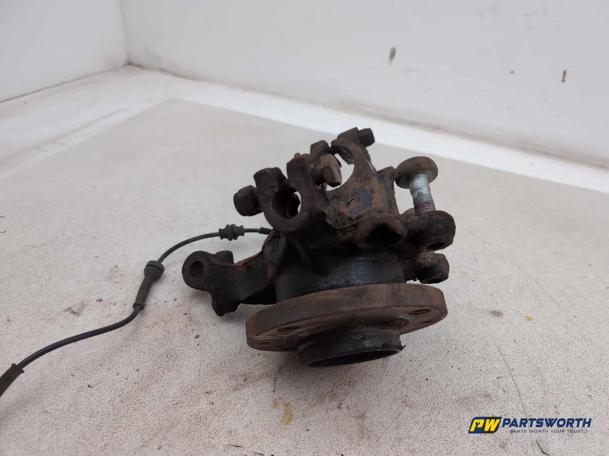 Wheel Hub Front LH 4