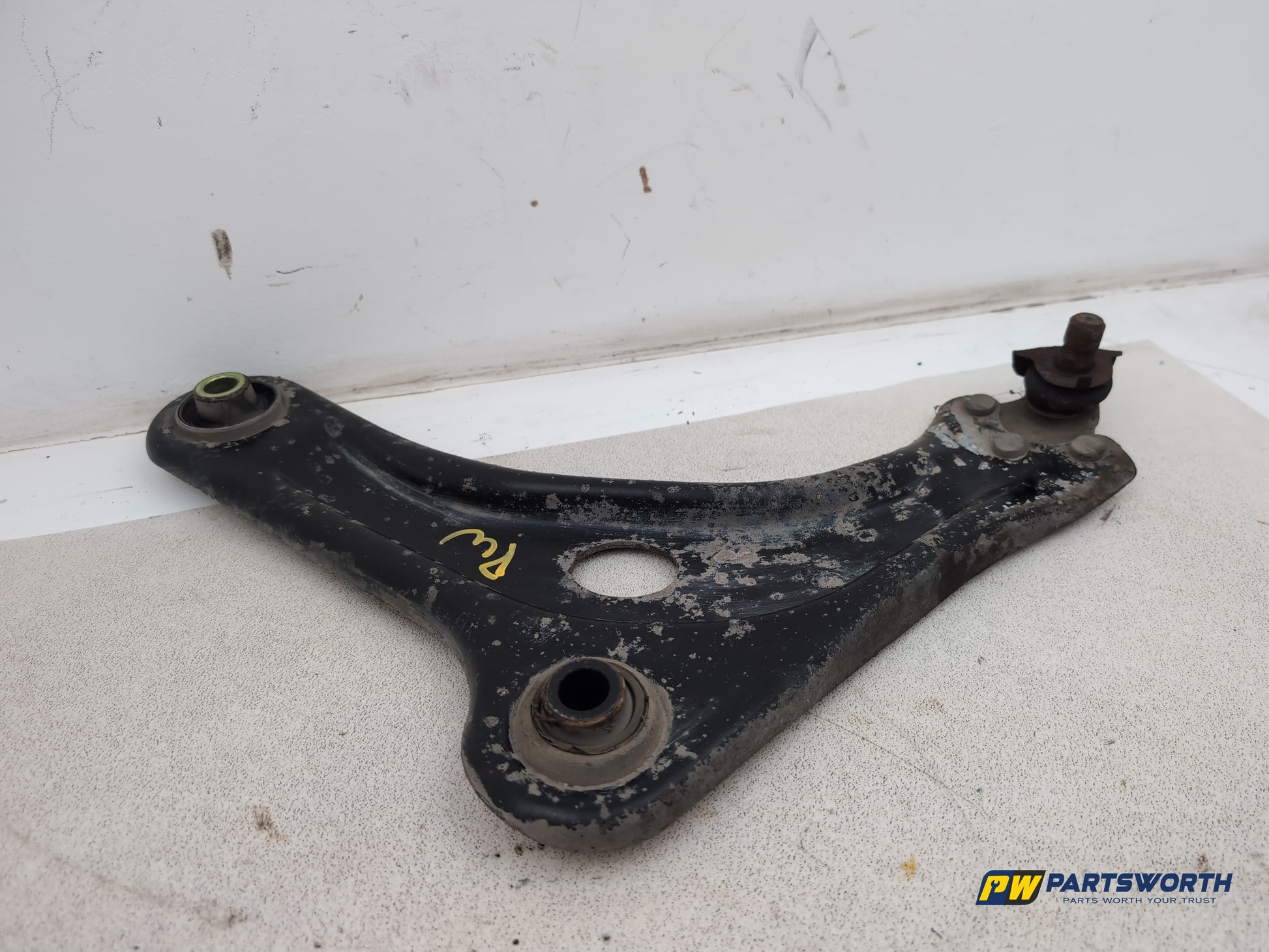 Suspension Arm Front Lower Wishbone LH 4