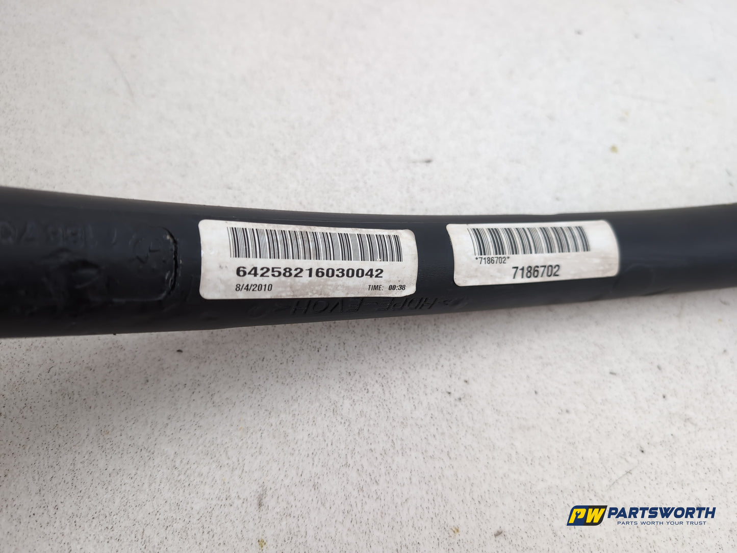 Fuel filler neck 7