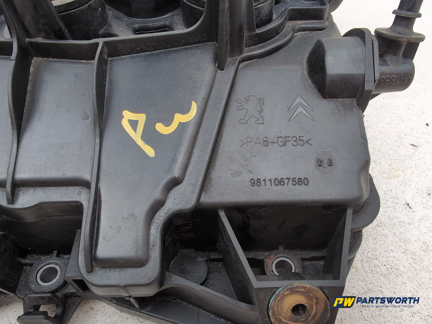 Engine Cover 4