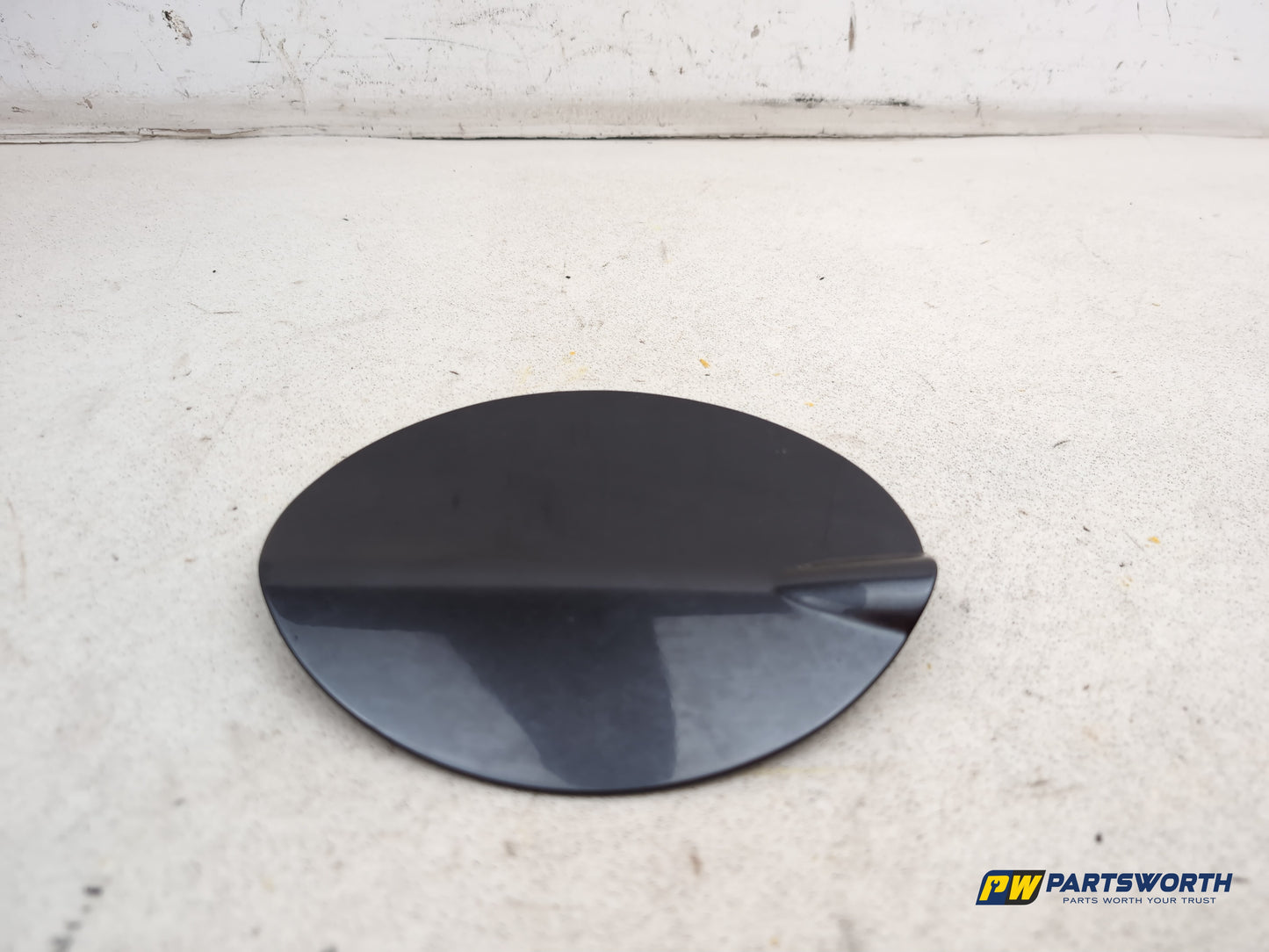 Fuel Filler Flap 4