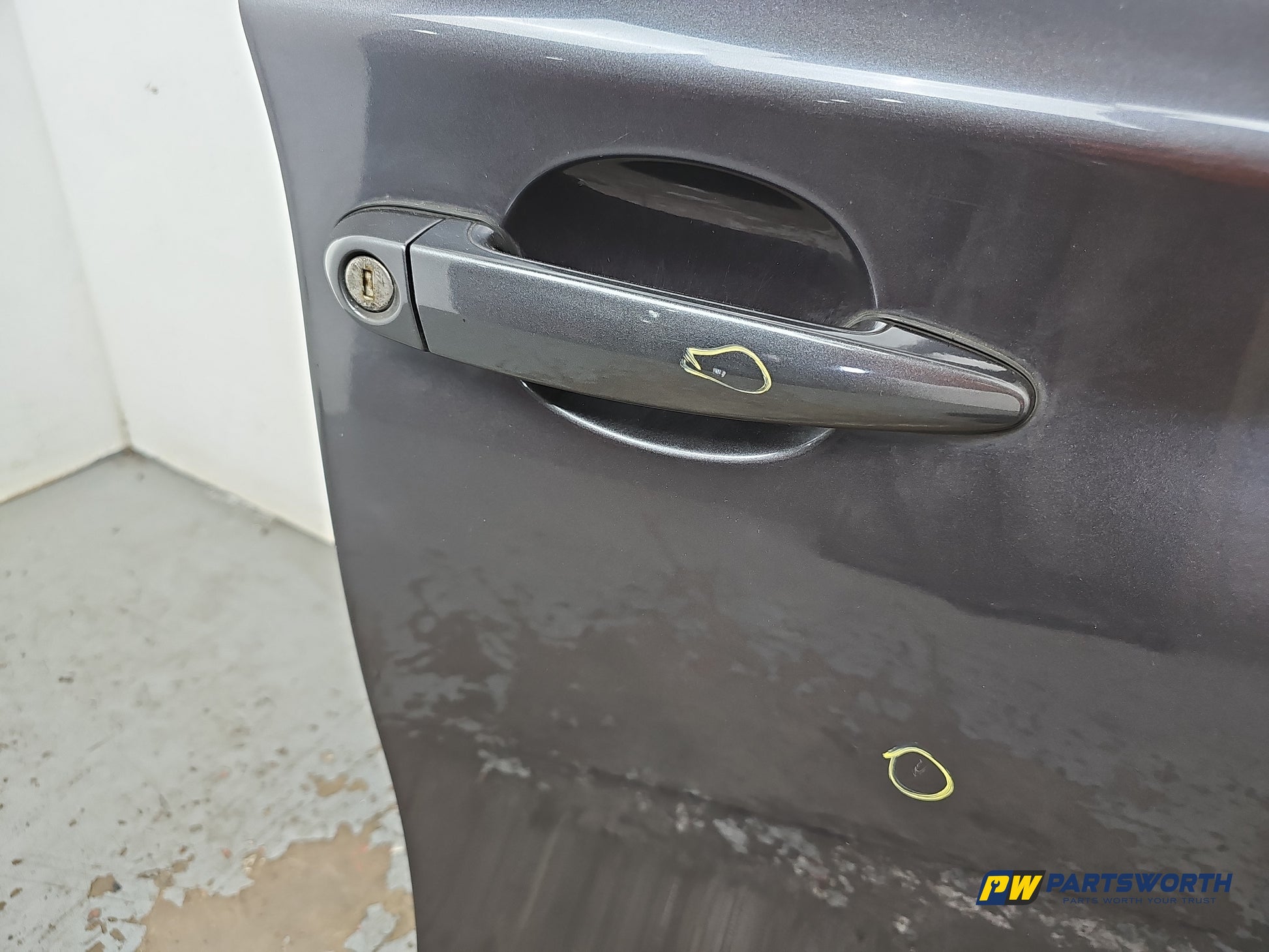 Door Front RH 4