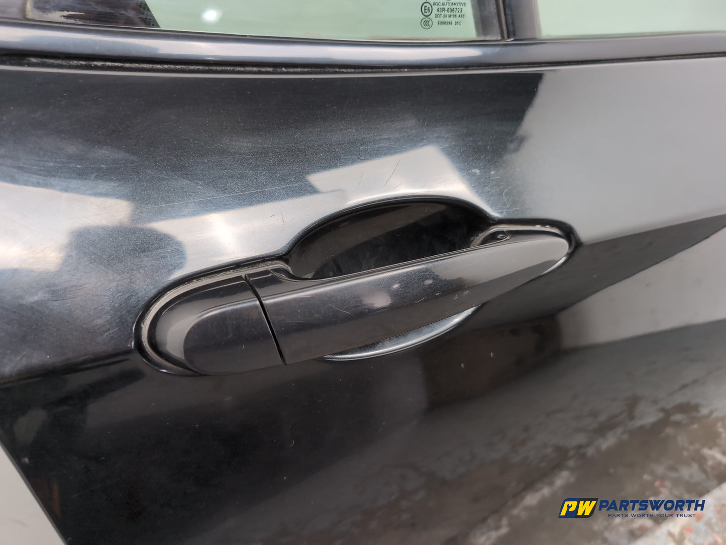 Bmw X1 Xdrive18d M Sport E84 Suv Door Rear Rh Driver Side Black Sapphire 475 - photo 4