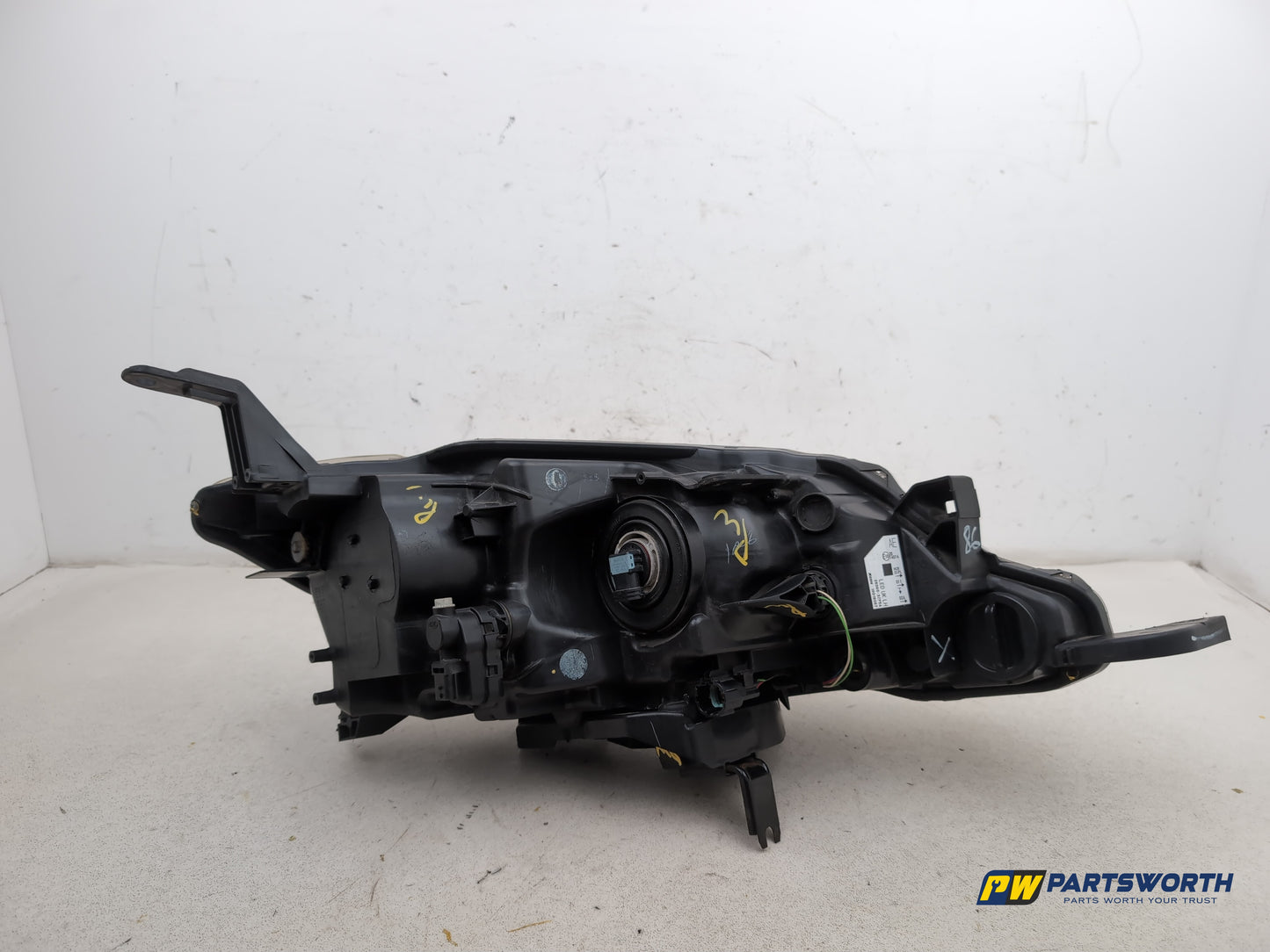 Headlamp LH 4
