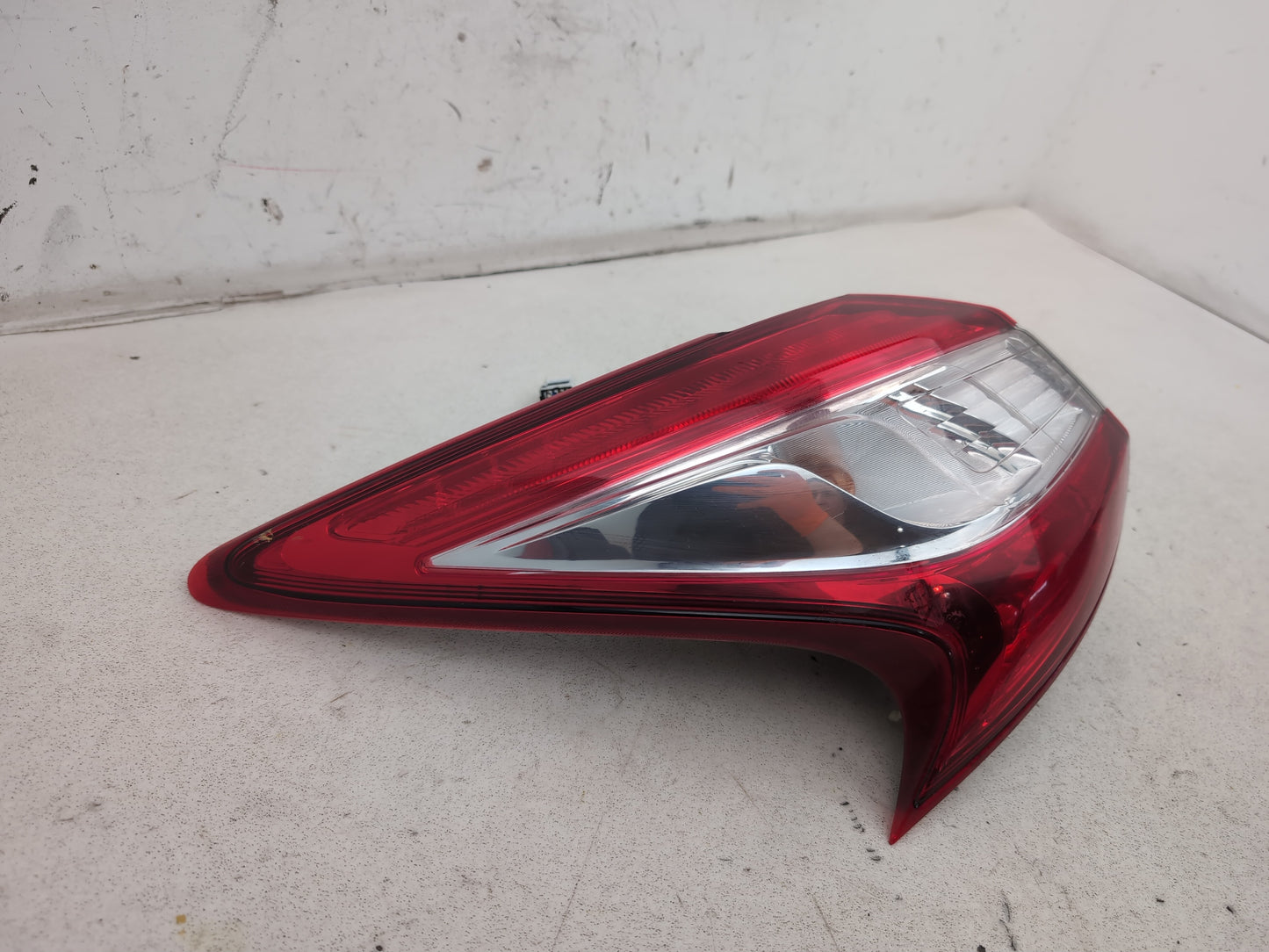 Lamp Assembly Rear LH 4