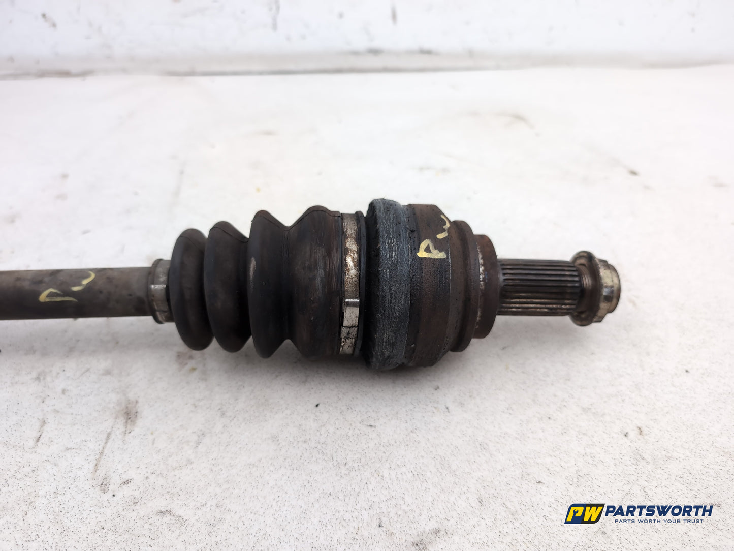 Driveshaft Front LH 4