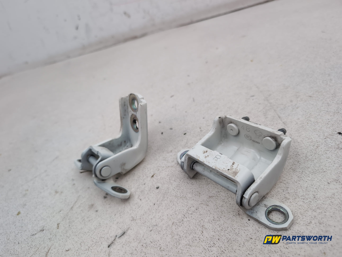 Door Back Hinge 4