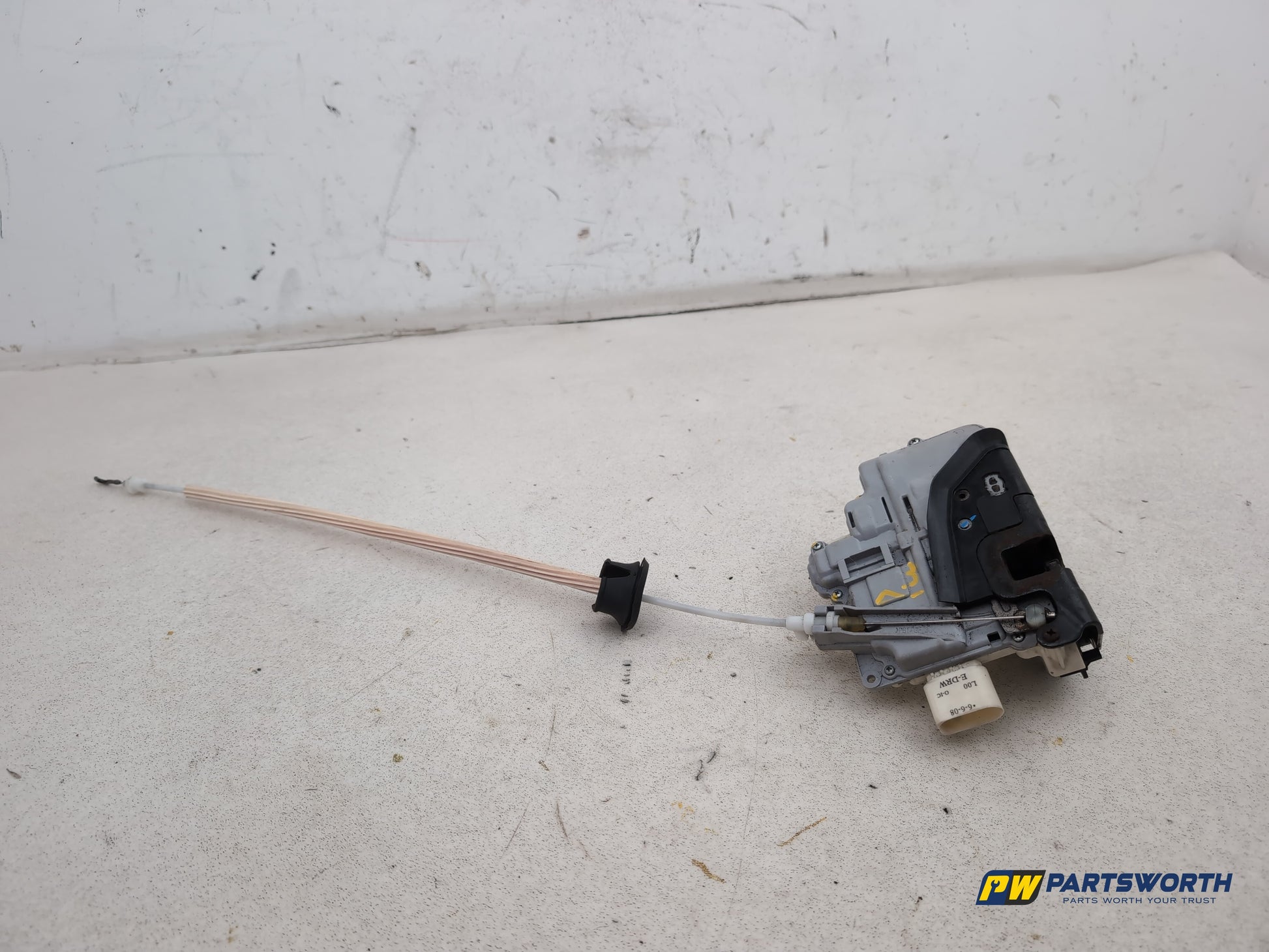 Door Lock Front RH 4