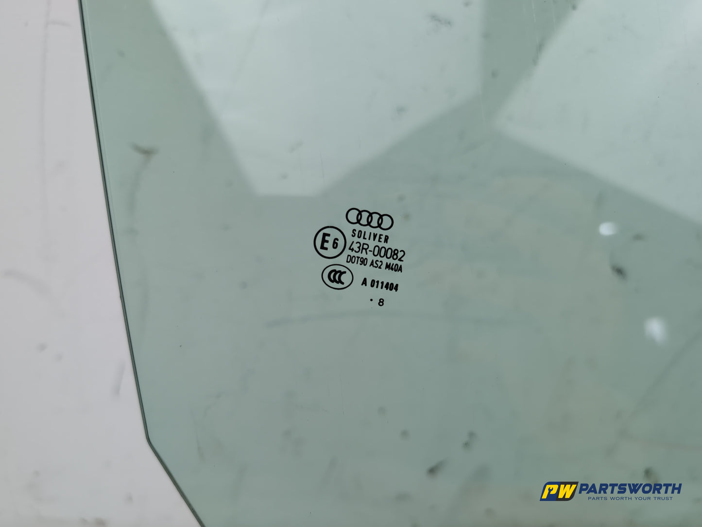 Door Glass Front RH 4