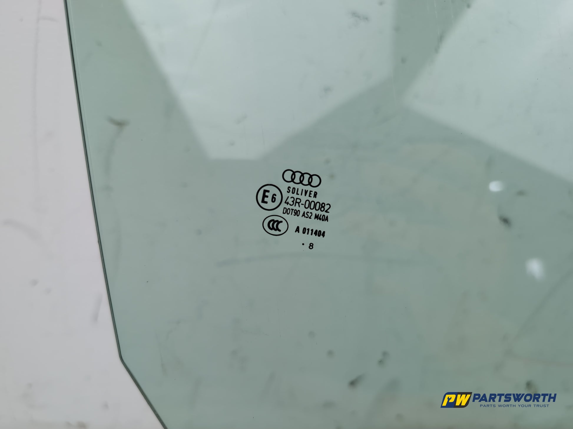 Door Glass Front RH 4