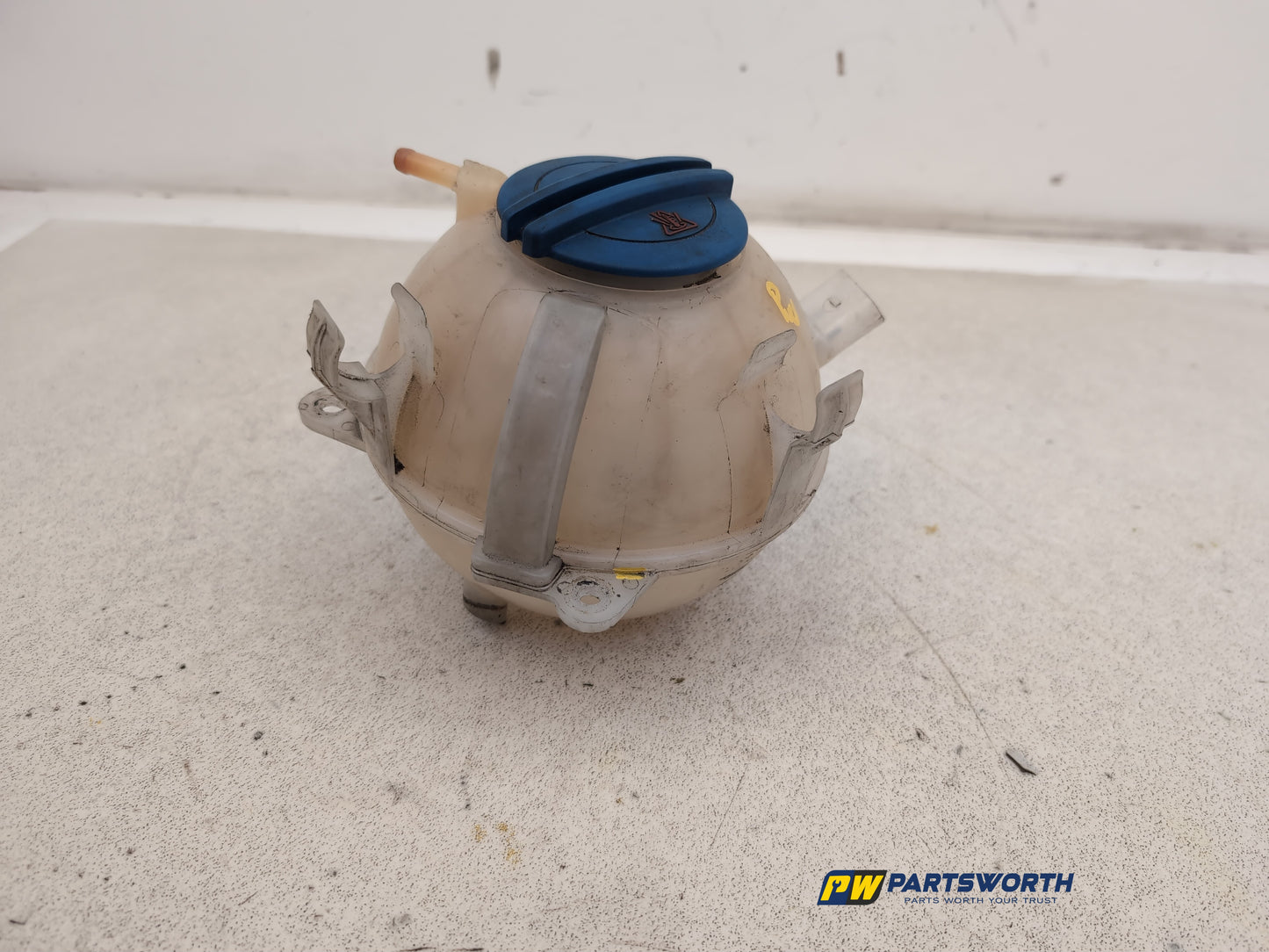 Radiator Expansion Tank 4