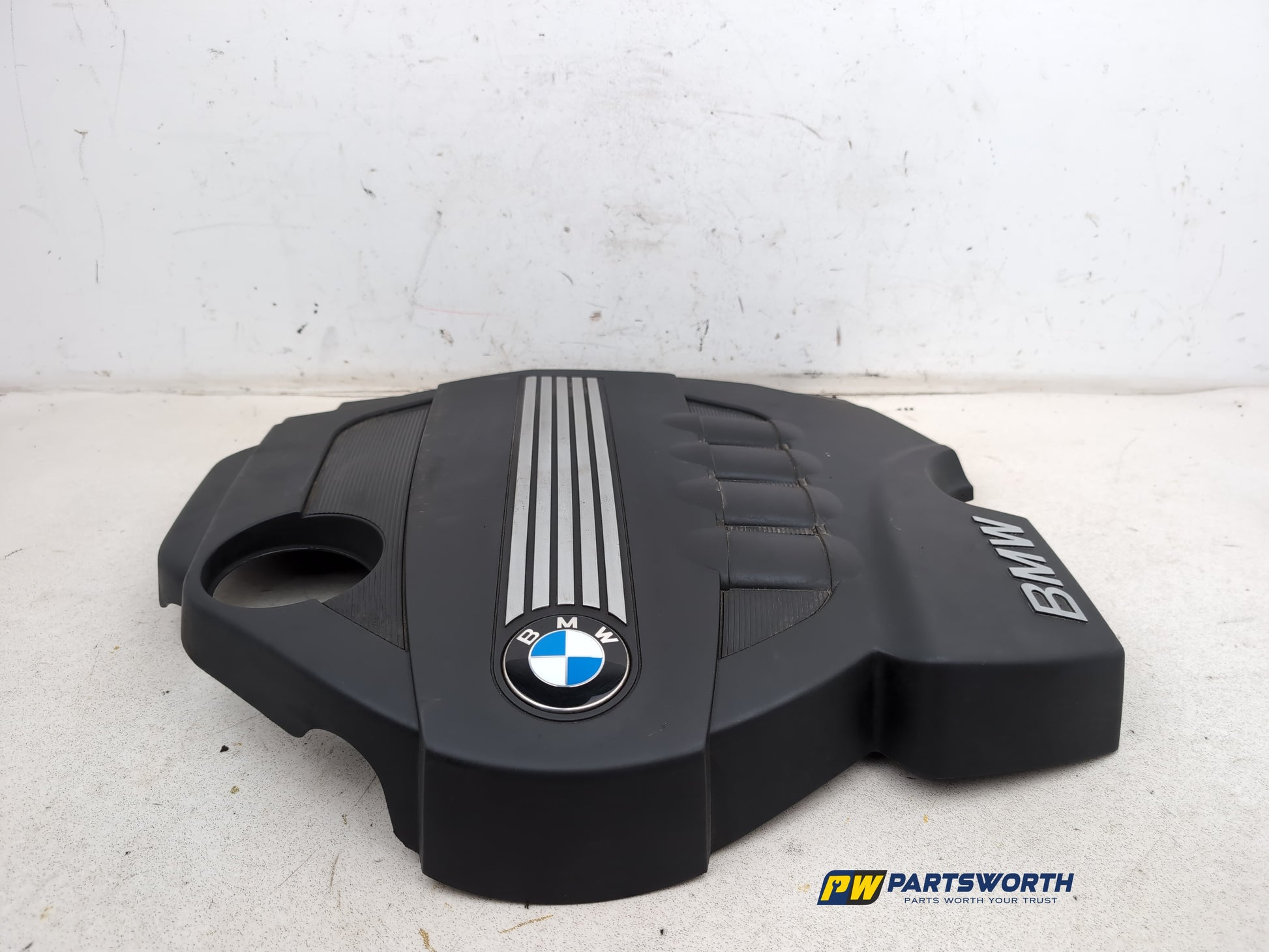 Engine Cover 4