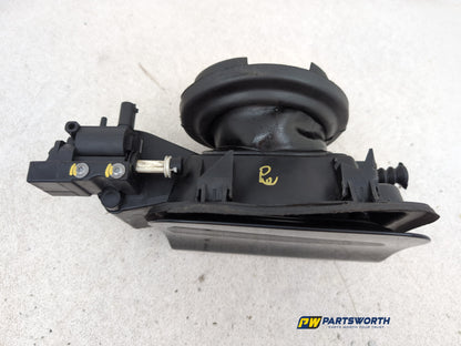 Fuel Filler Flap 4
