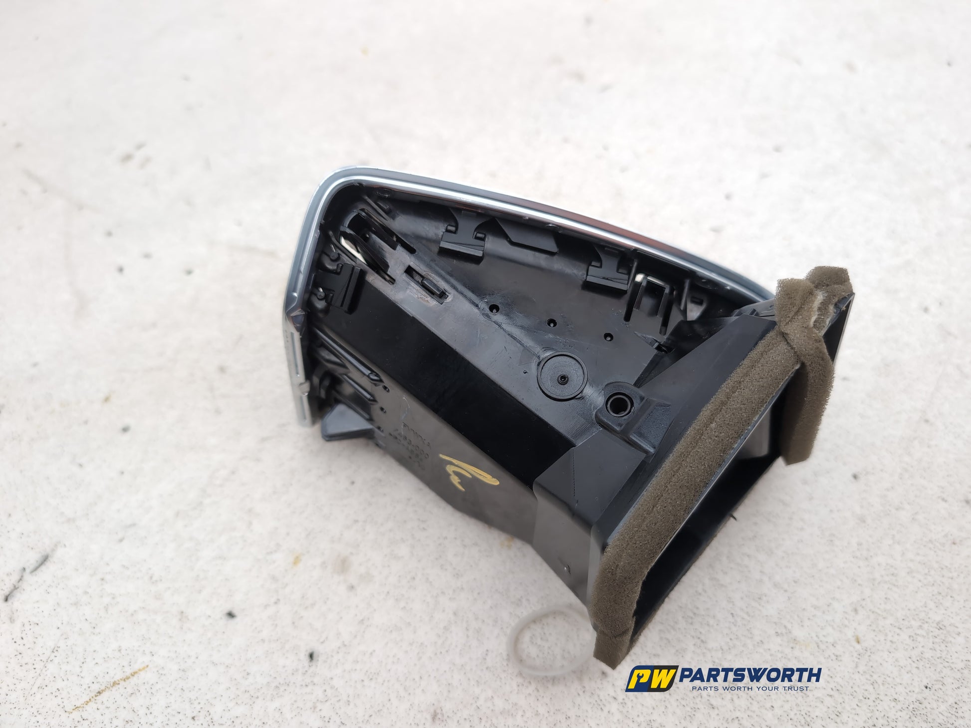 Dashboard Trim With Air Vent  4