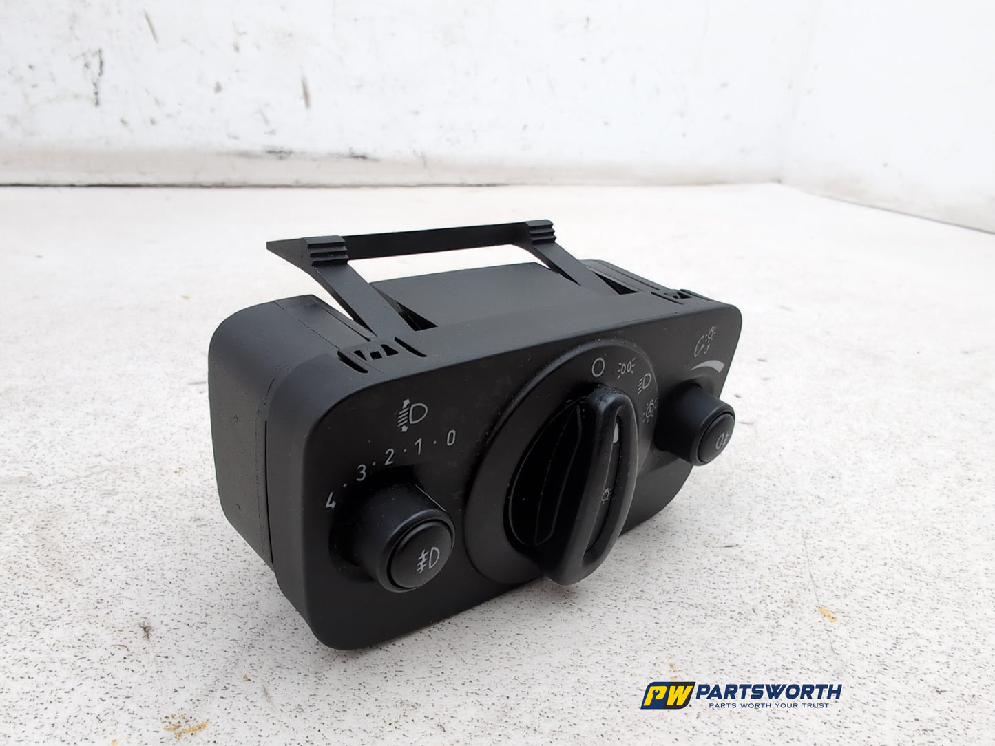 Switch Headlamp 4
