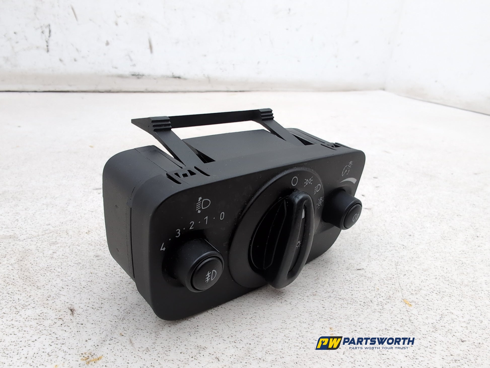 Switch Headlamp 4