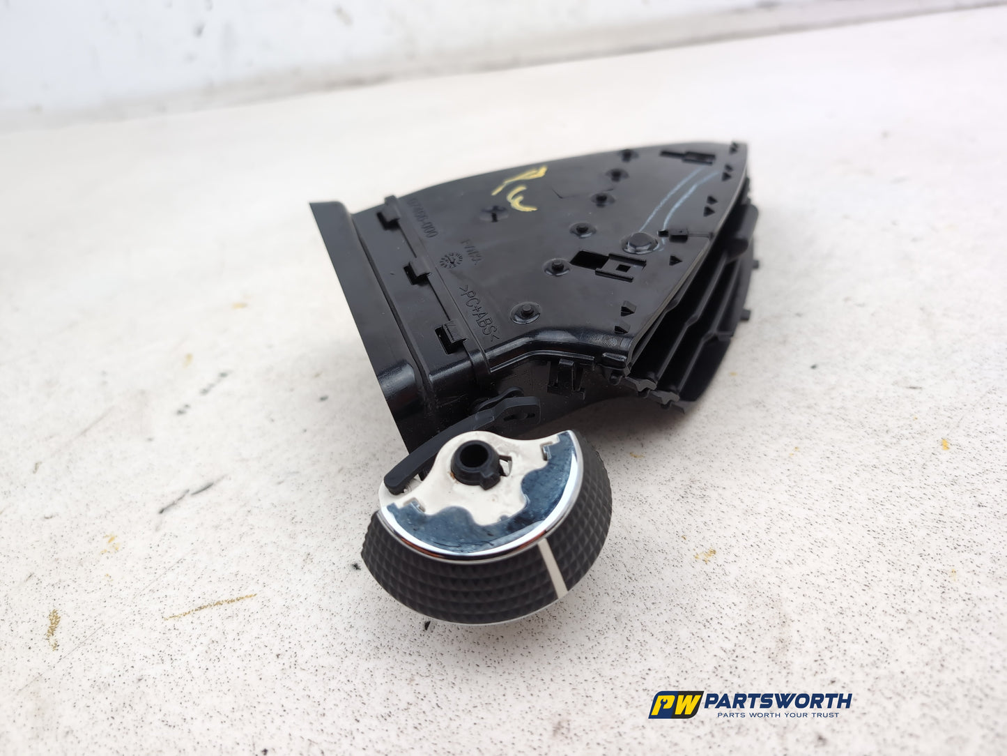 Dashboard Trim With Air Vent  4