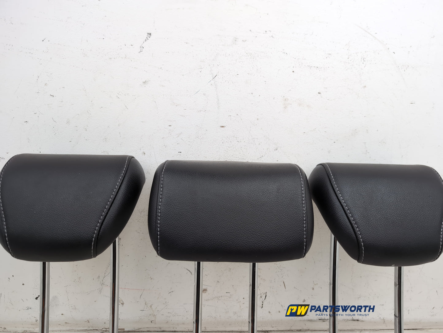 Rear Headrest 4