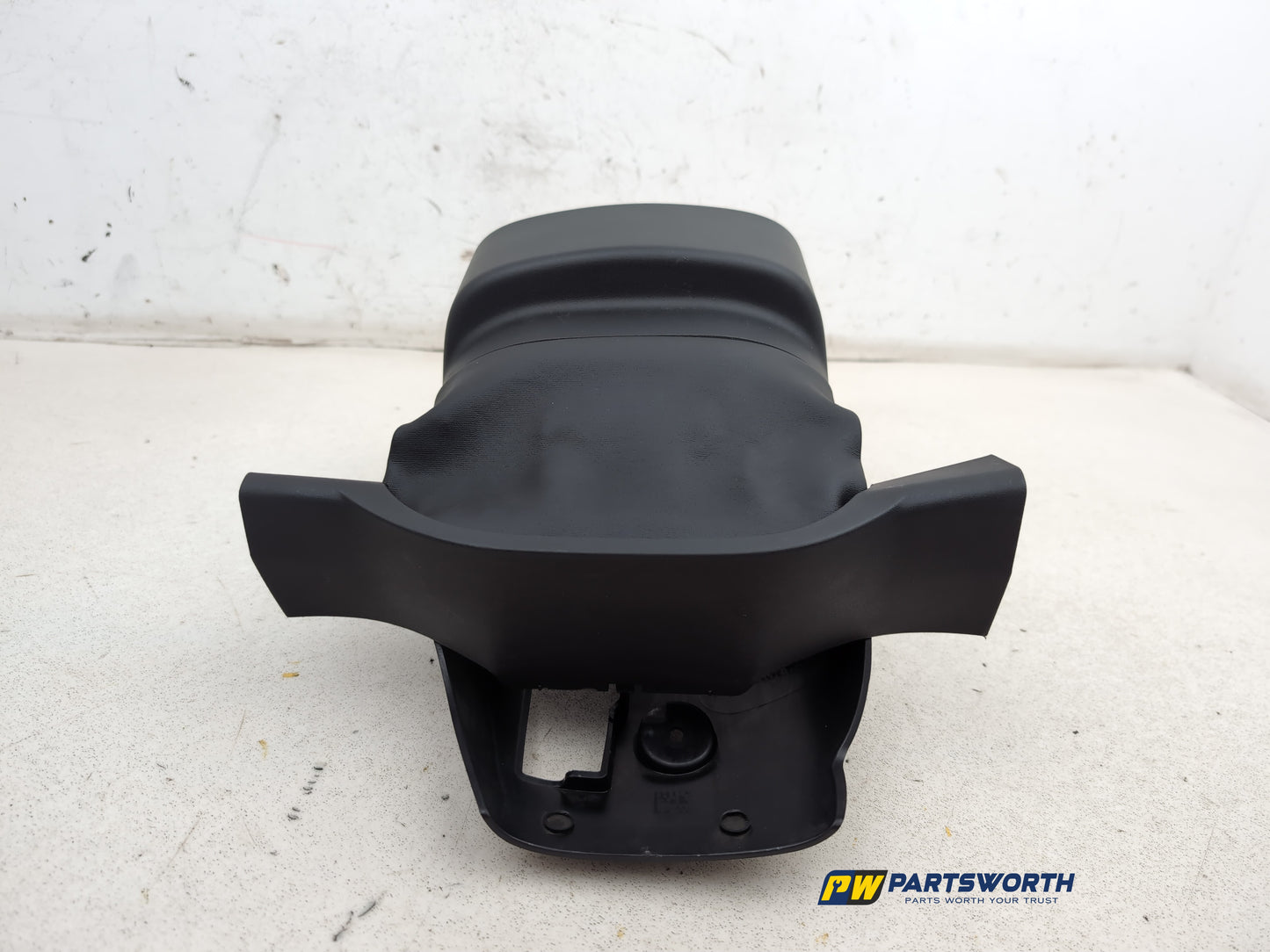 Steering Column Shroud Upper and Lower 4