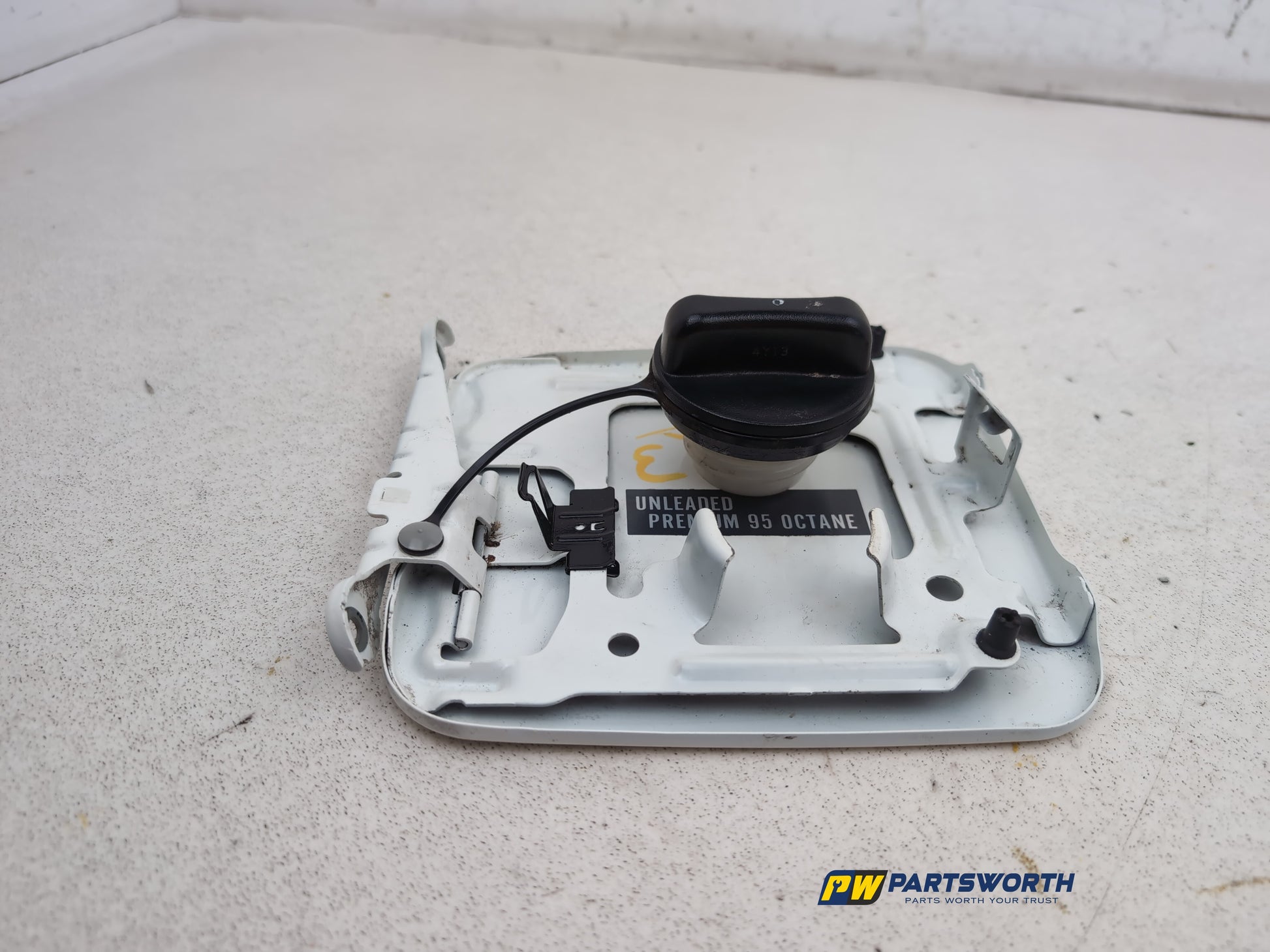 Fuel Filler Flap 4