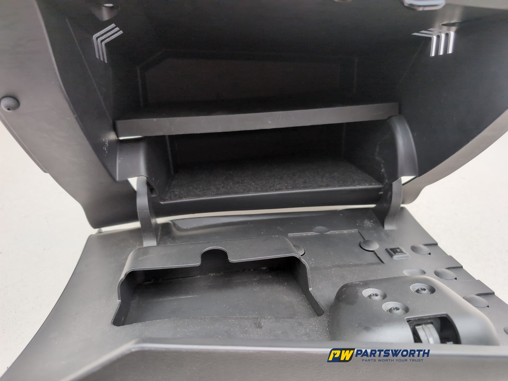 Glove Compartment Assembly 4