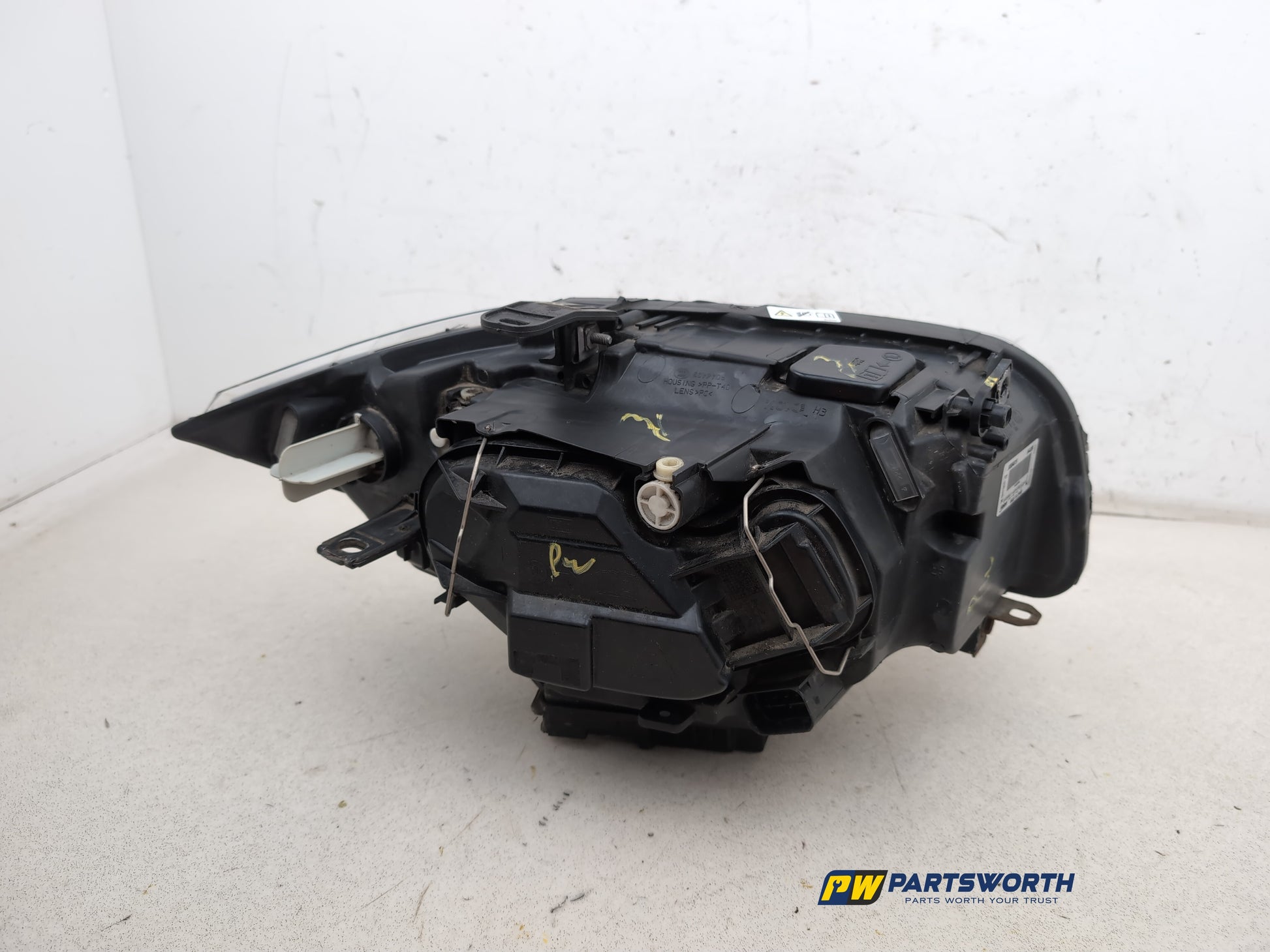 Headlamp LH 4