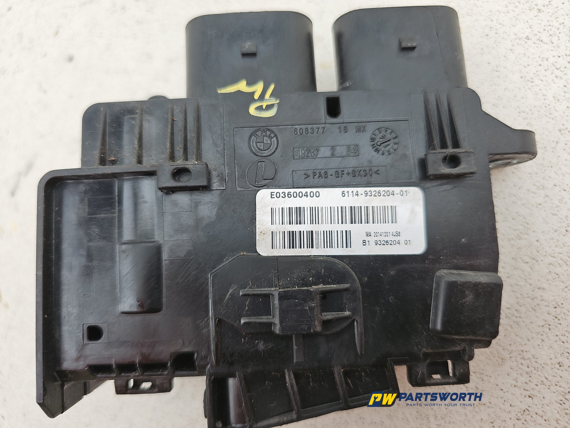 Positive Pole Battery Power Boot Distribution Fuse Box 4