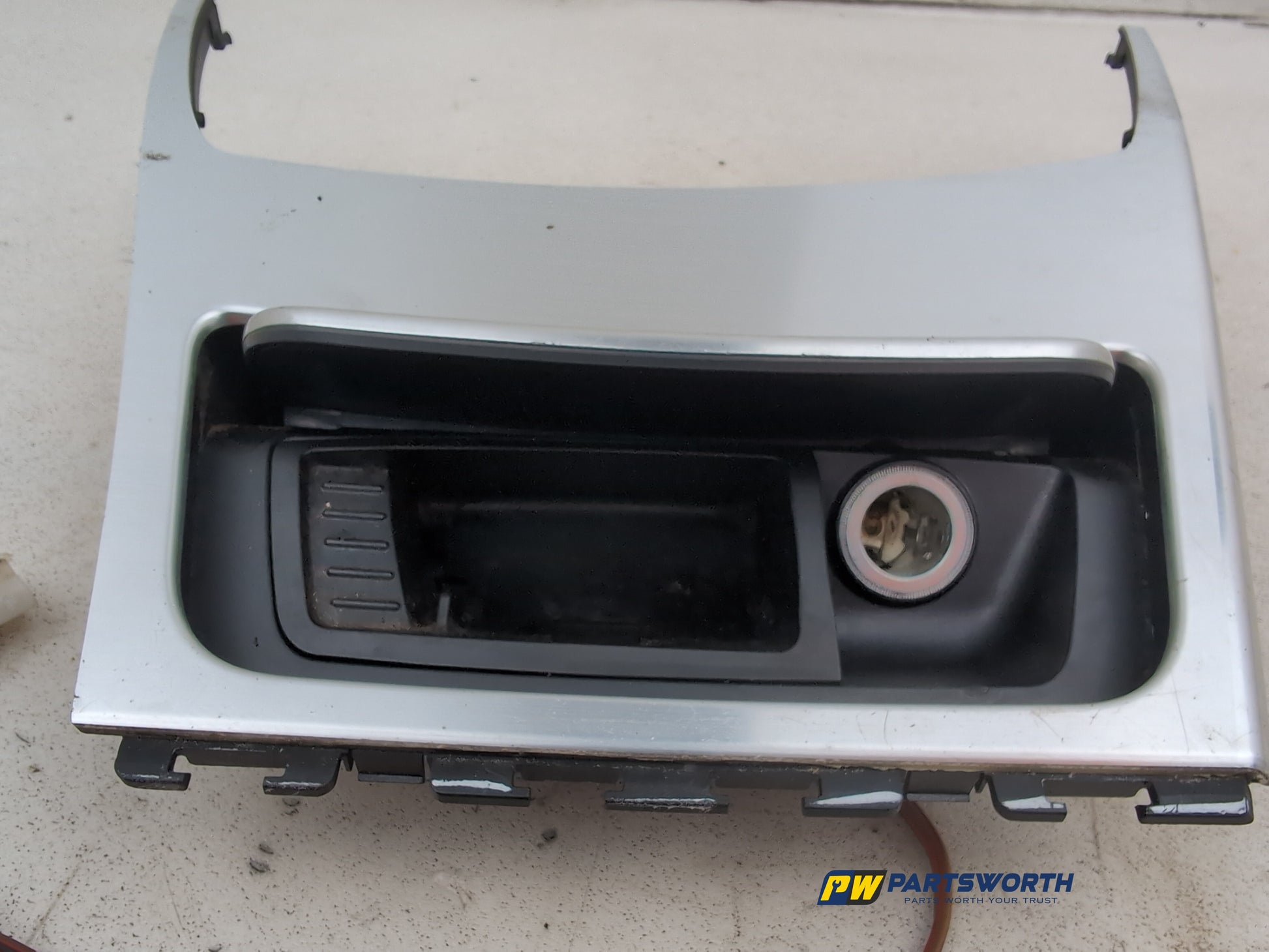 Ashtray Centre Console 4