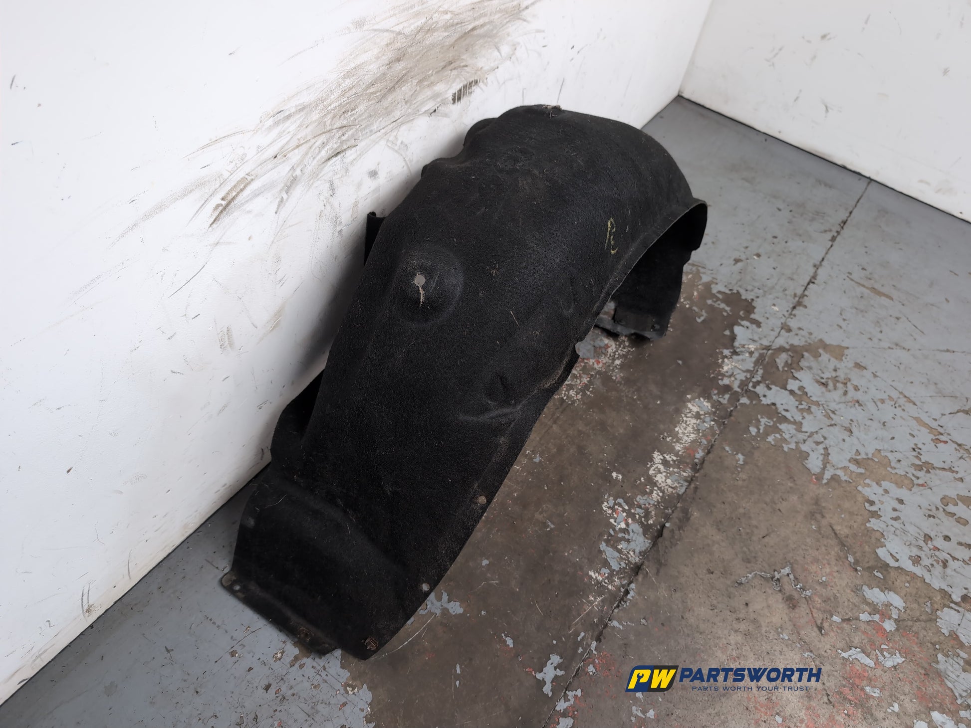 Moulding Wheel Arch Rear RH 4