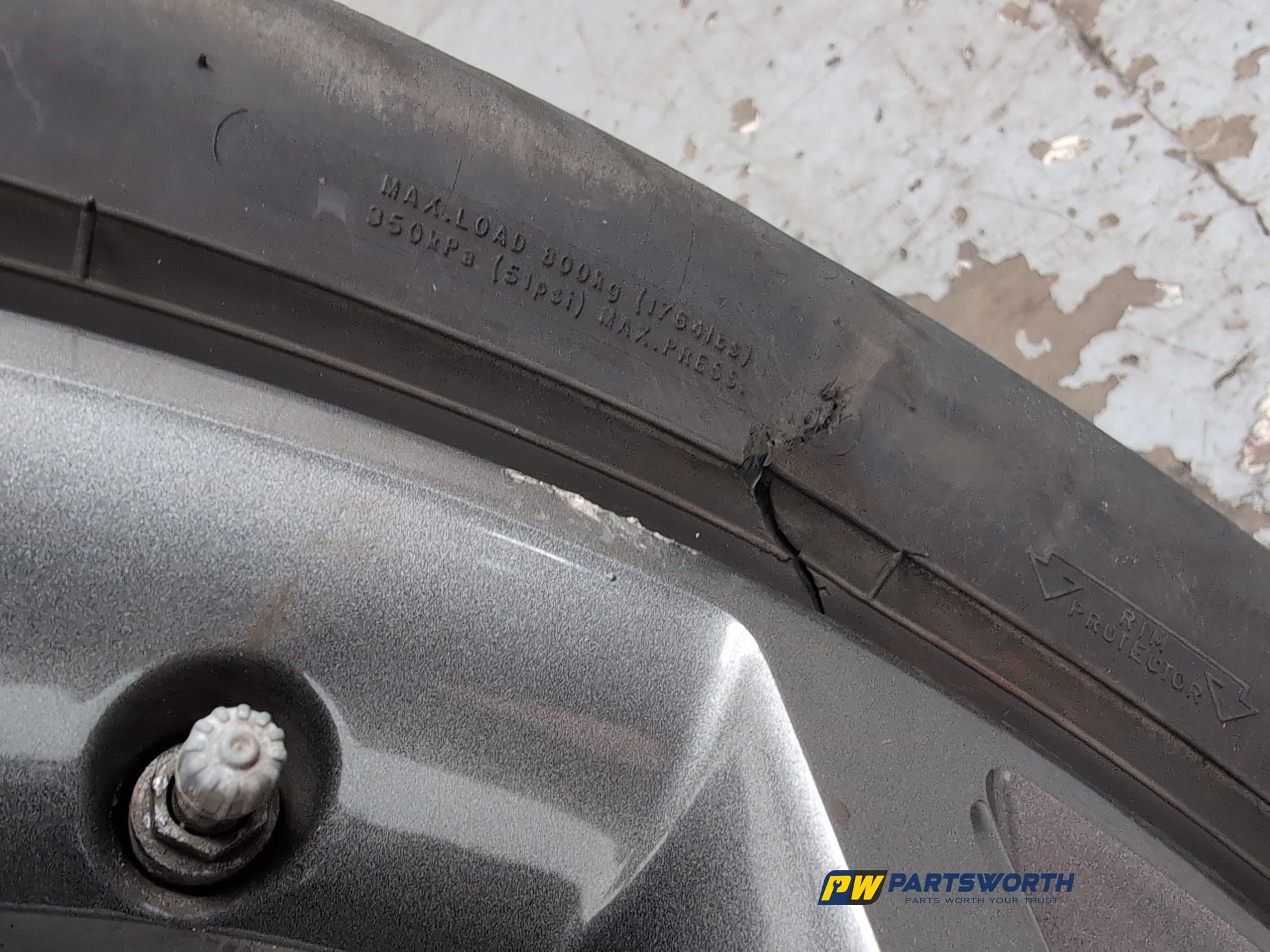 Wheel Road Alloy 4