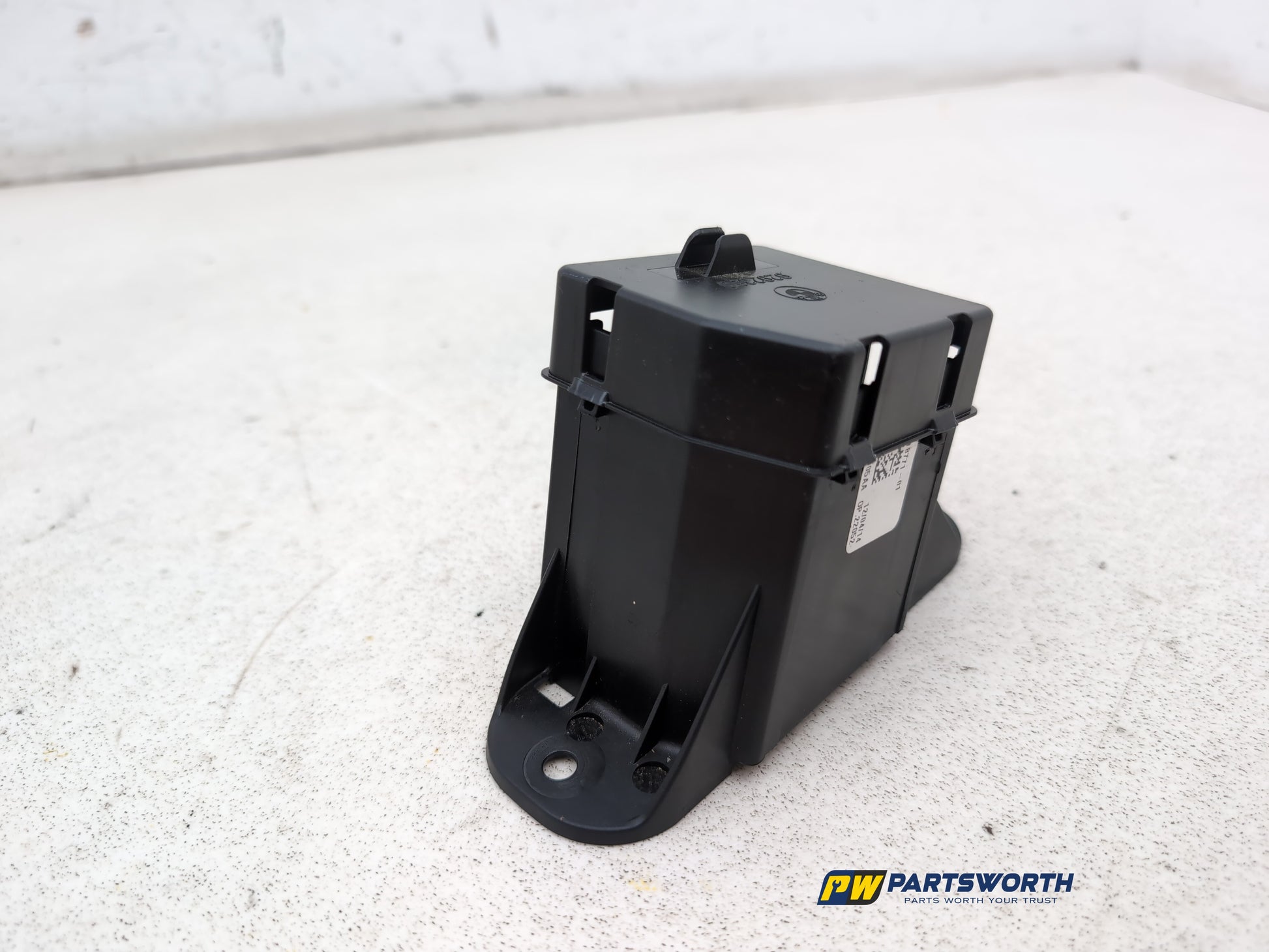 Positive Pole Battery Power Boot Distribution Fuse Box 4