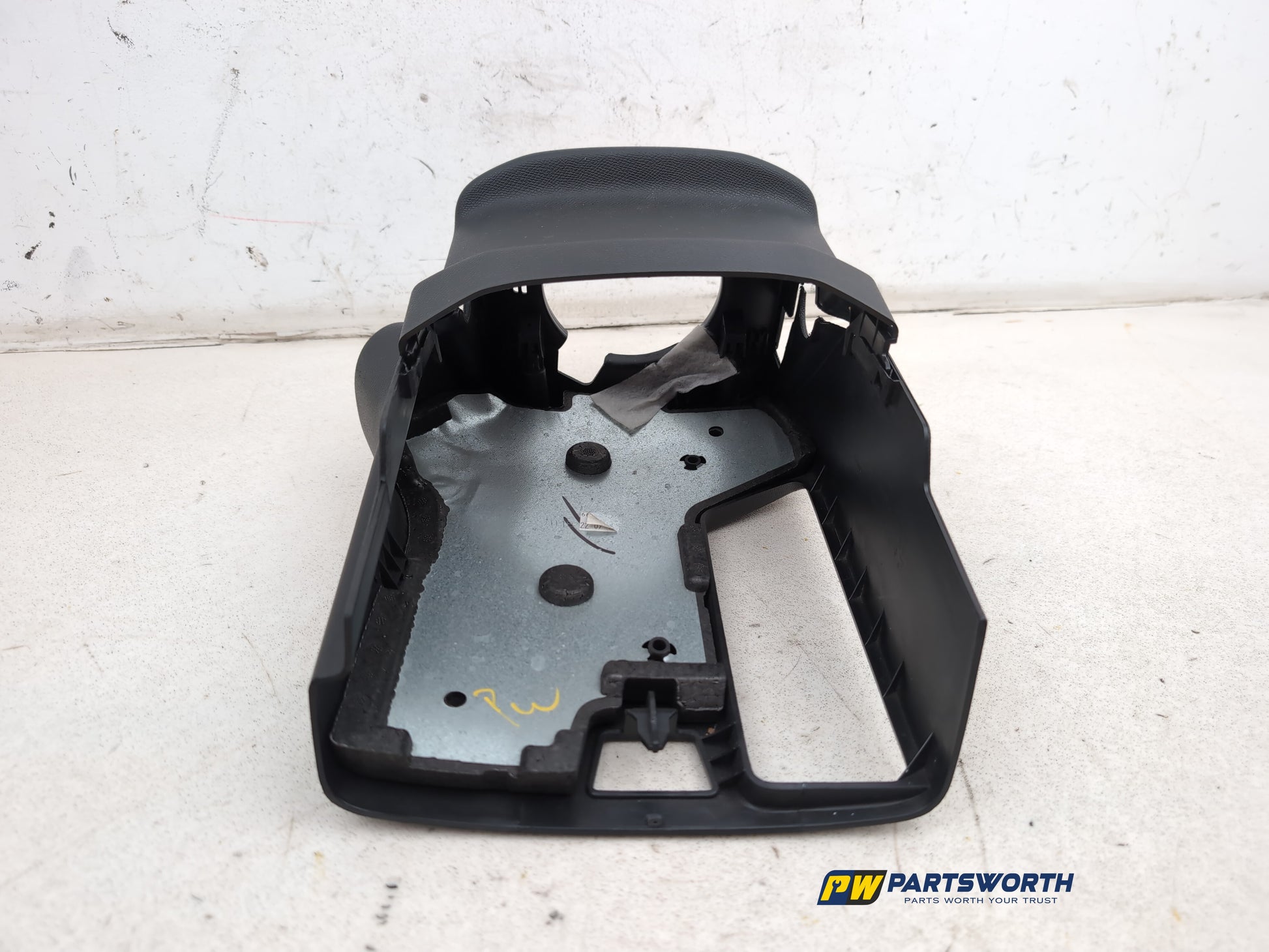Steering Column Shroud Upper and Lower 4