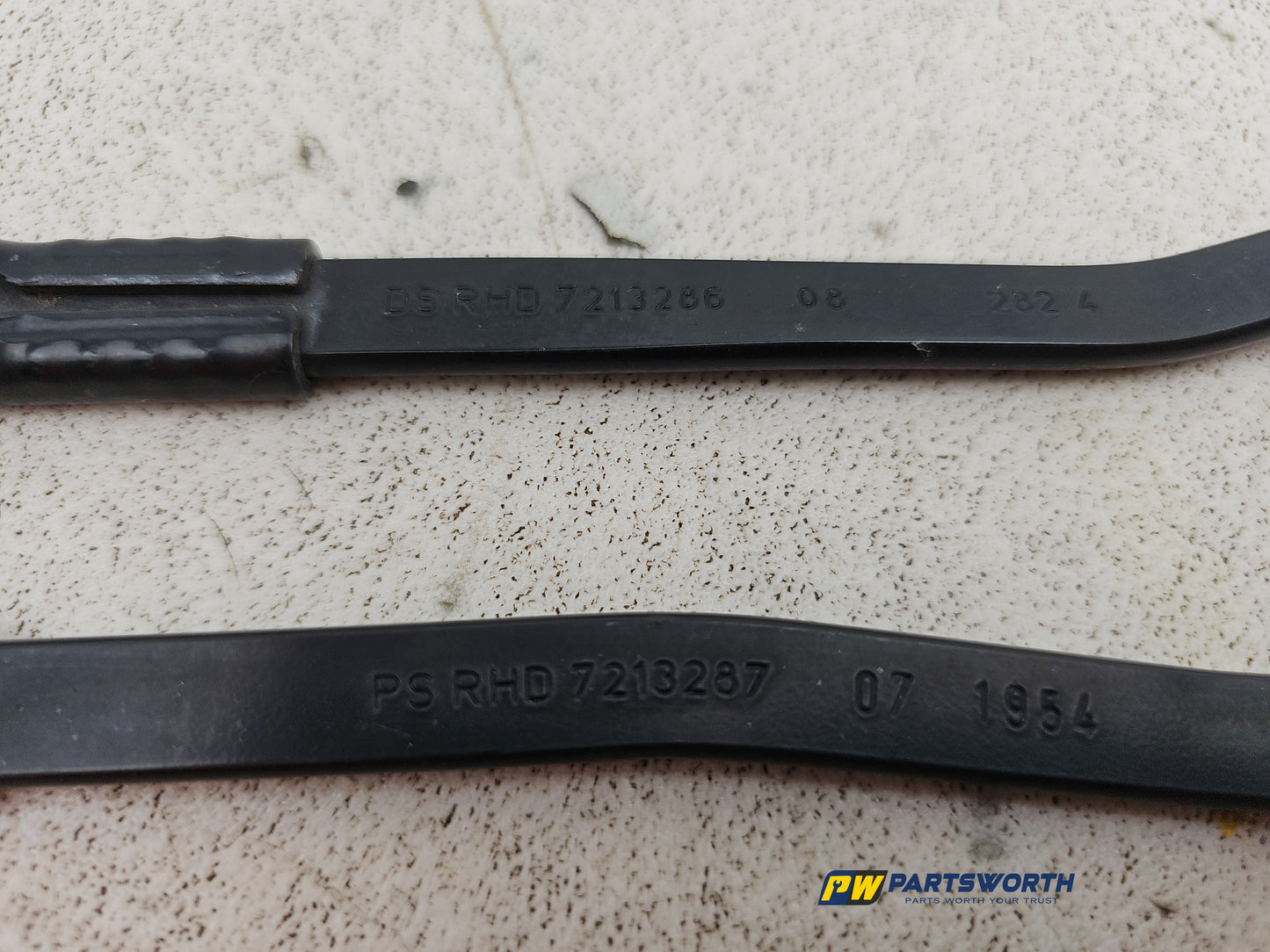Wiper Front Arm 4