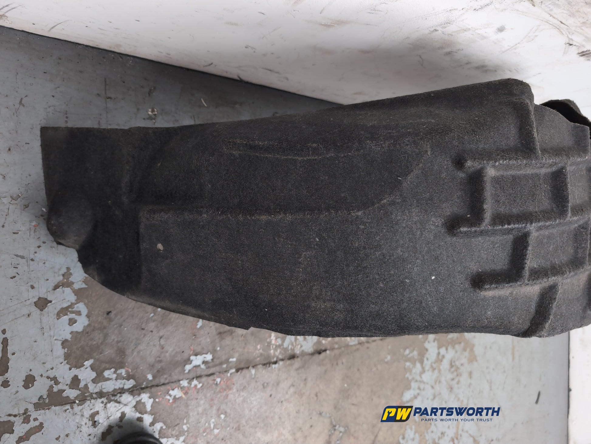 Moulding Wheel Arch Rear RH 4