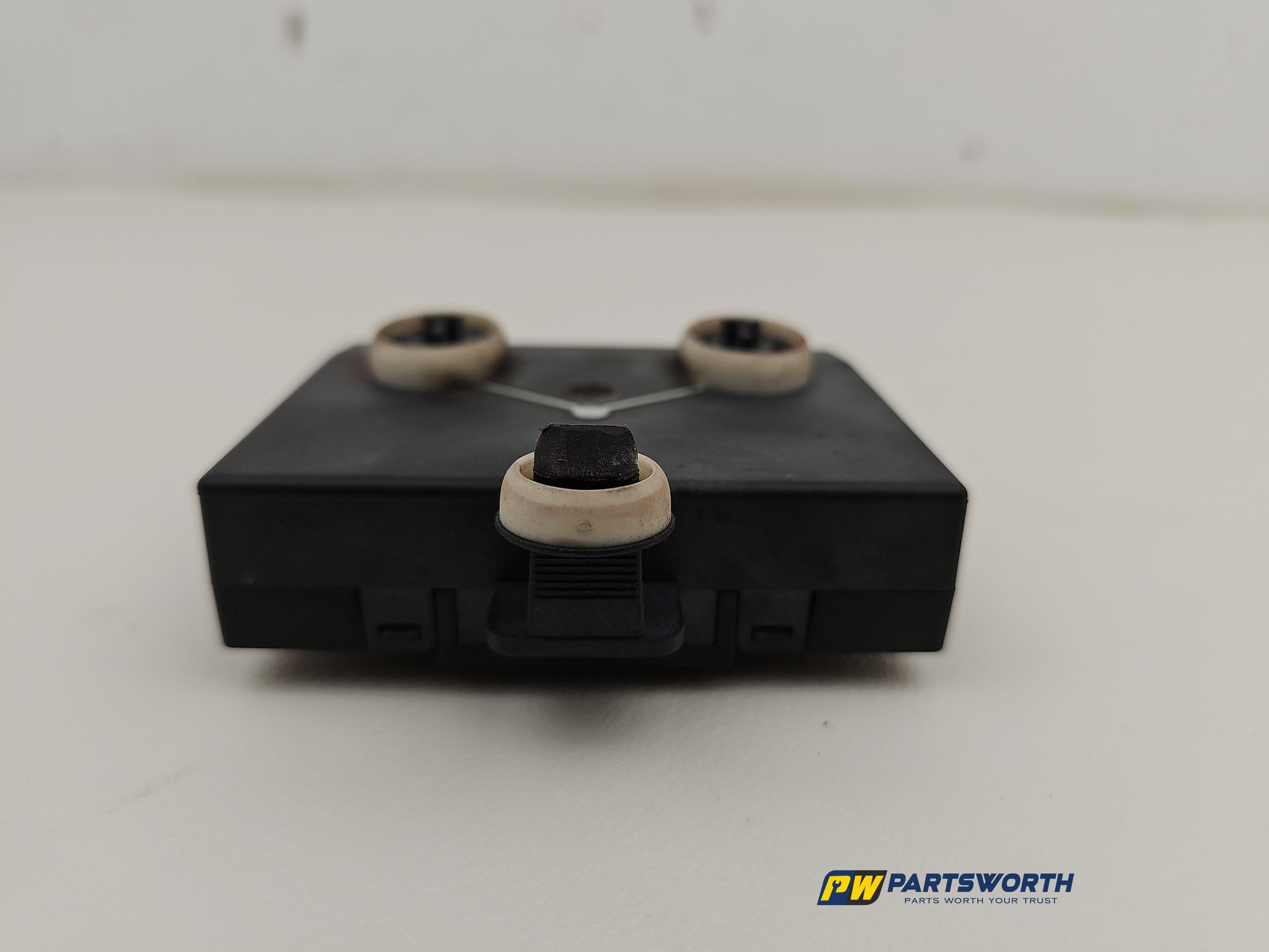 ECU Body 4