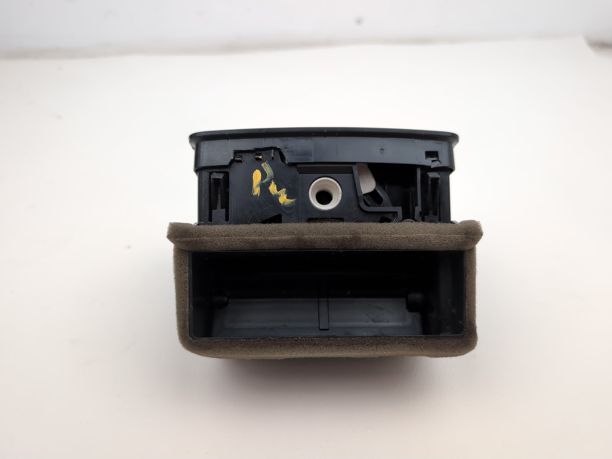 Centre Console Trim  4