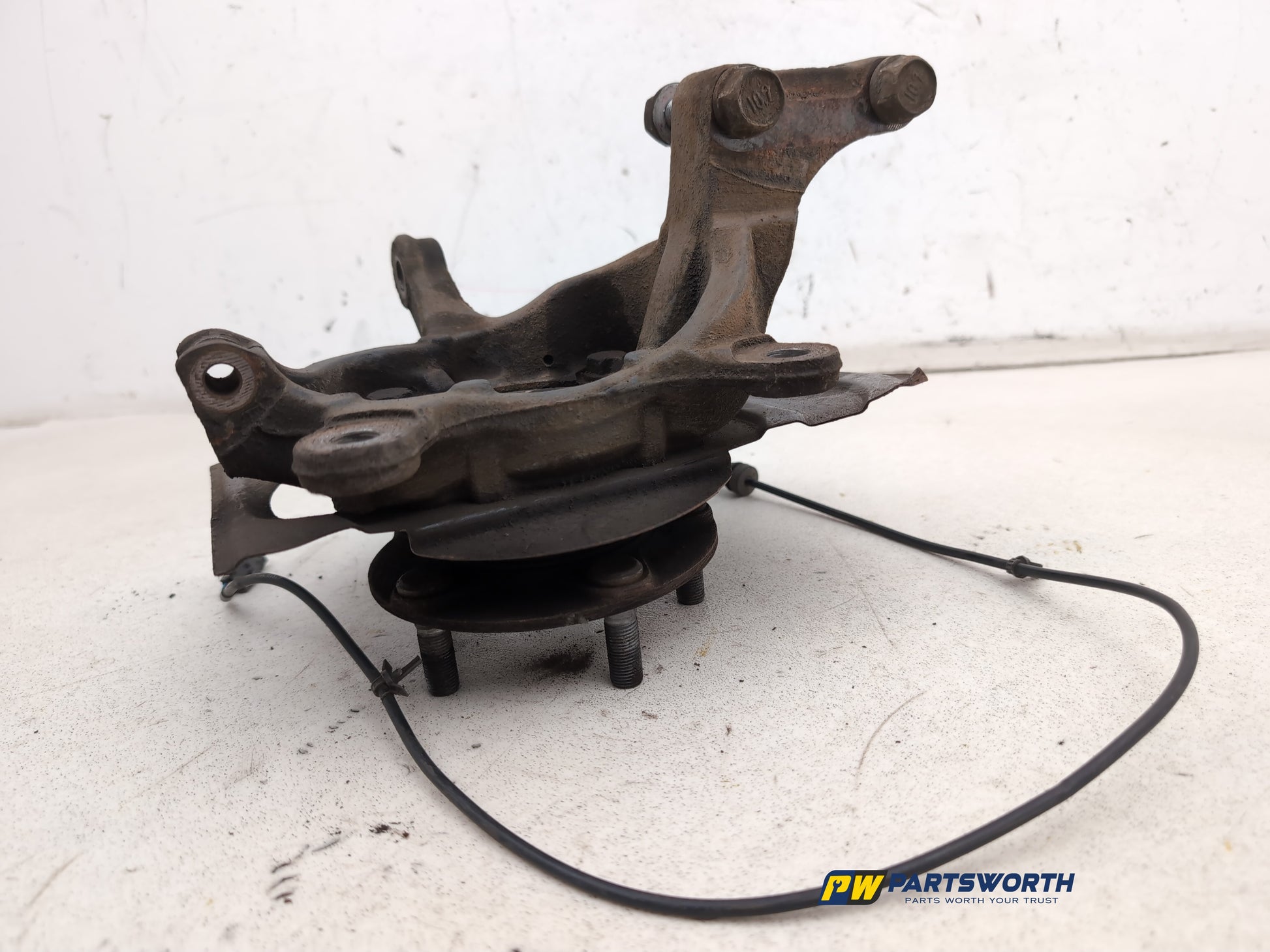 Wheel Hub Front LH 4