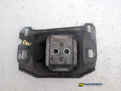 Transmission Mounting Bracket 4
