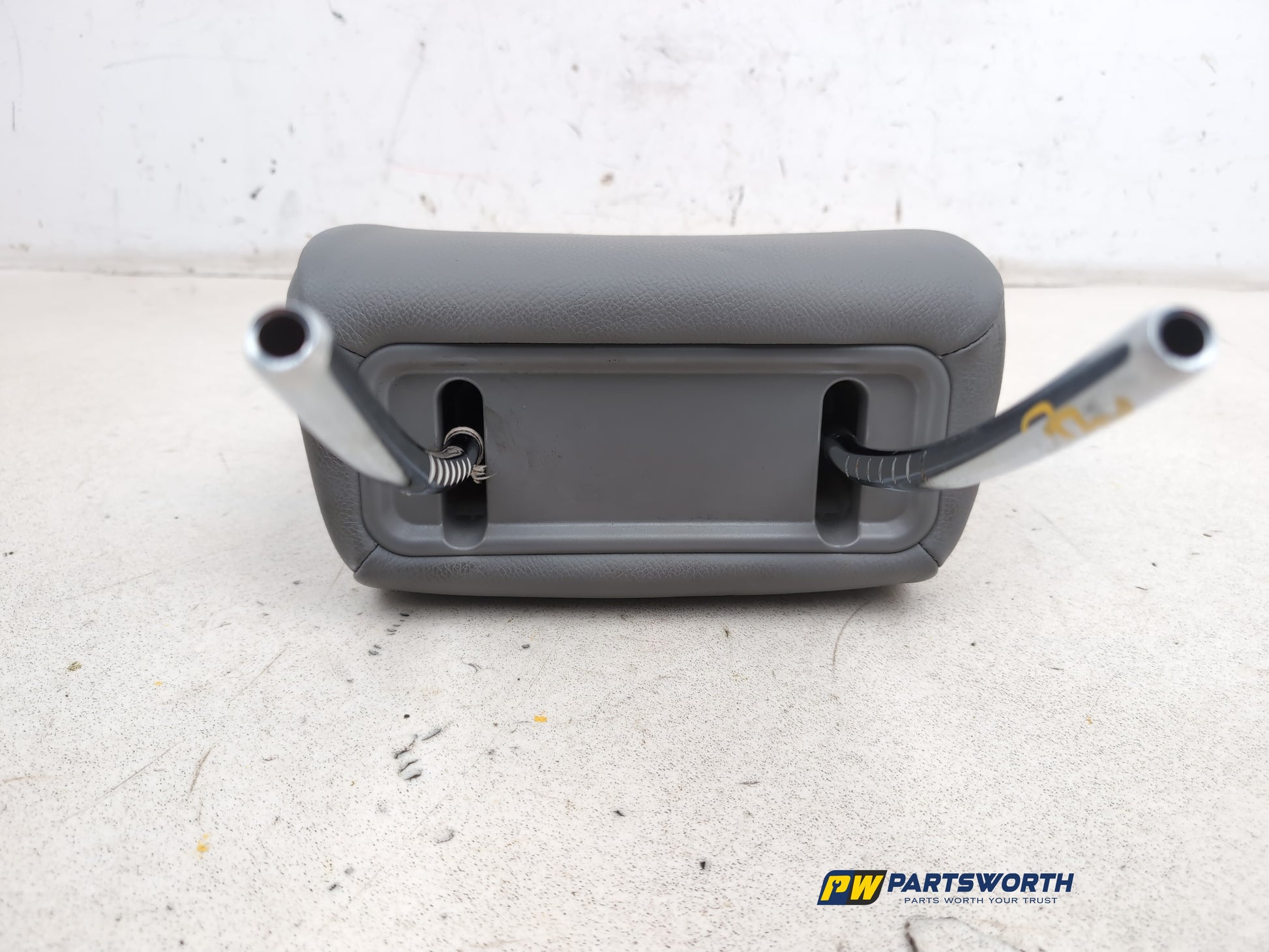 Headrest Front LF 4