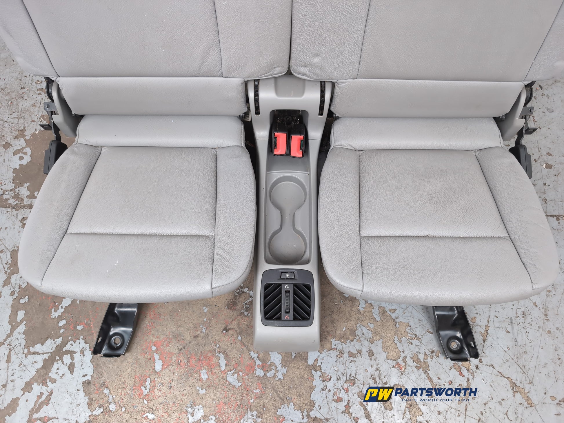 Seat Rear 4