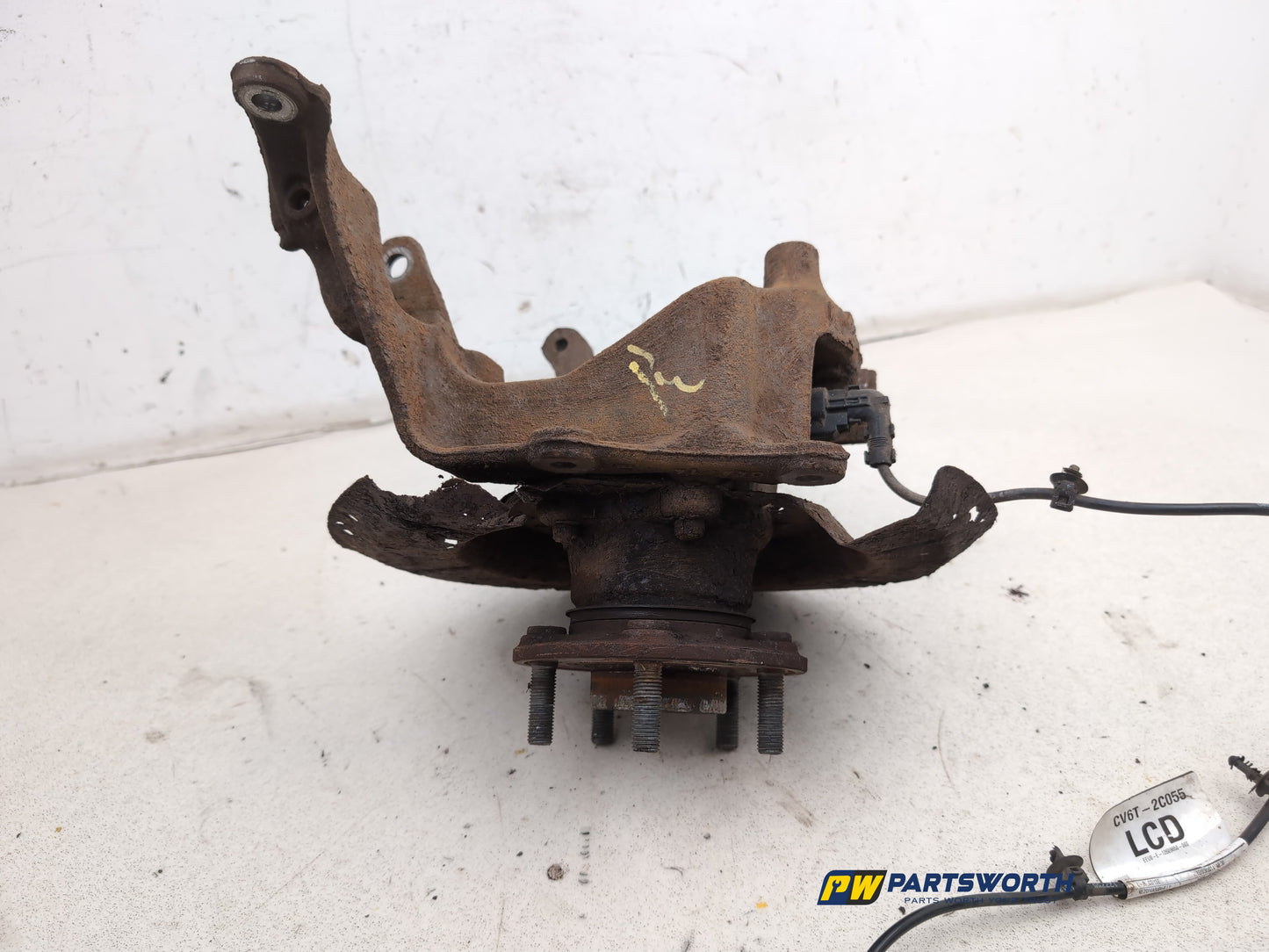 Wheel Hub Rear RH 4