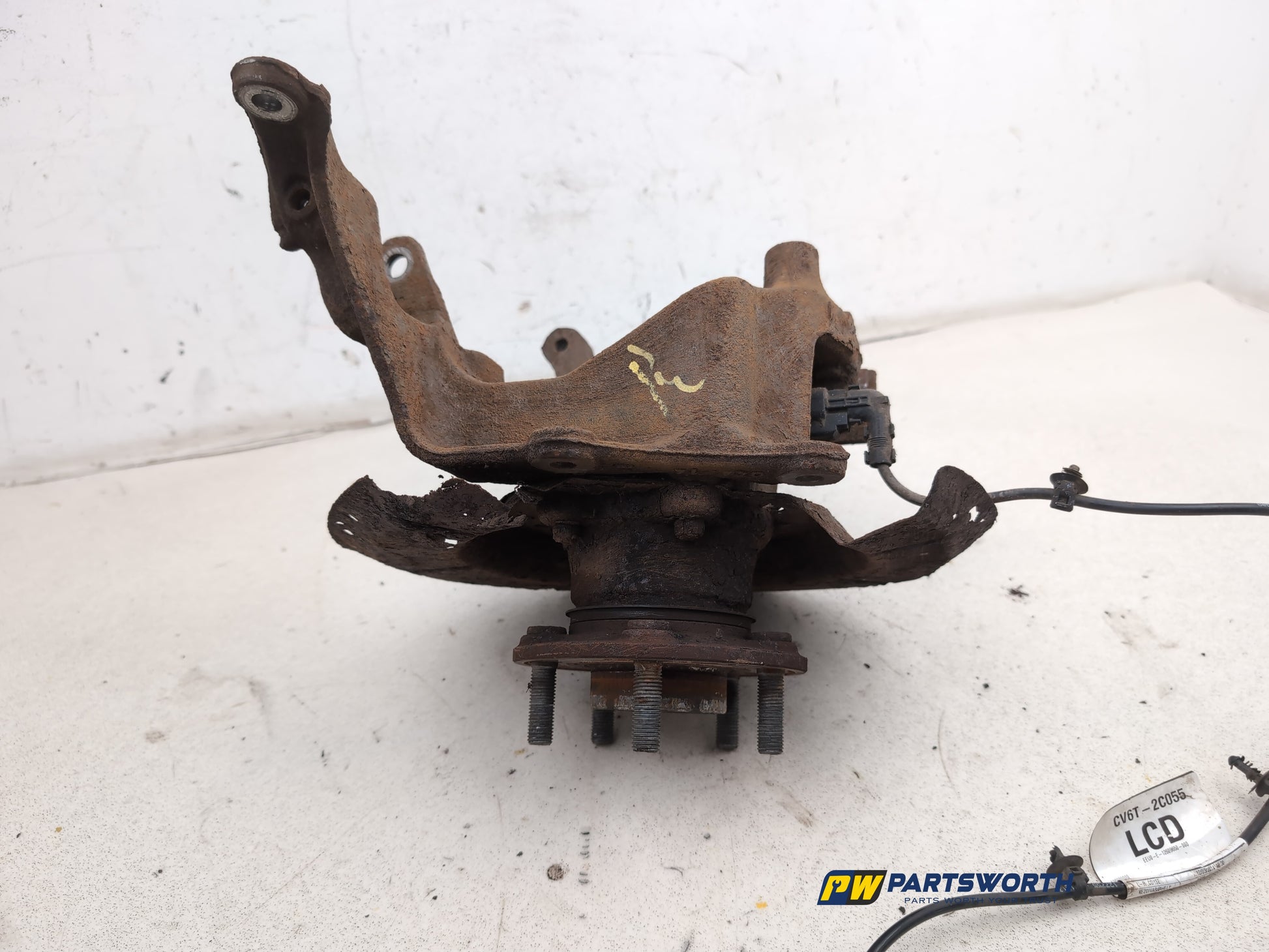 Wheel Hub Rear RH 4